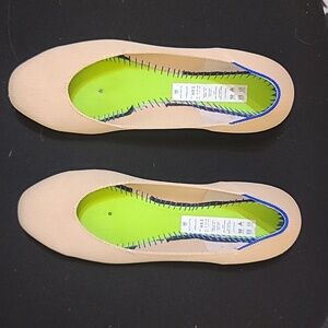 Rothy's size 8.5 Ecru Square Toe